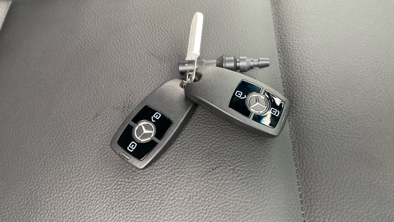 Mercedes-Benz Sprinter 315Cdi L3 Diesel Rwd 3.5t H2 Pro Van 9G-Tronic